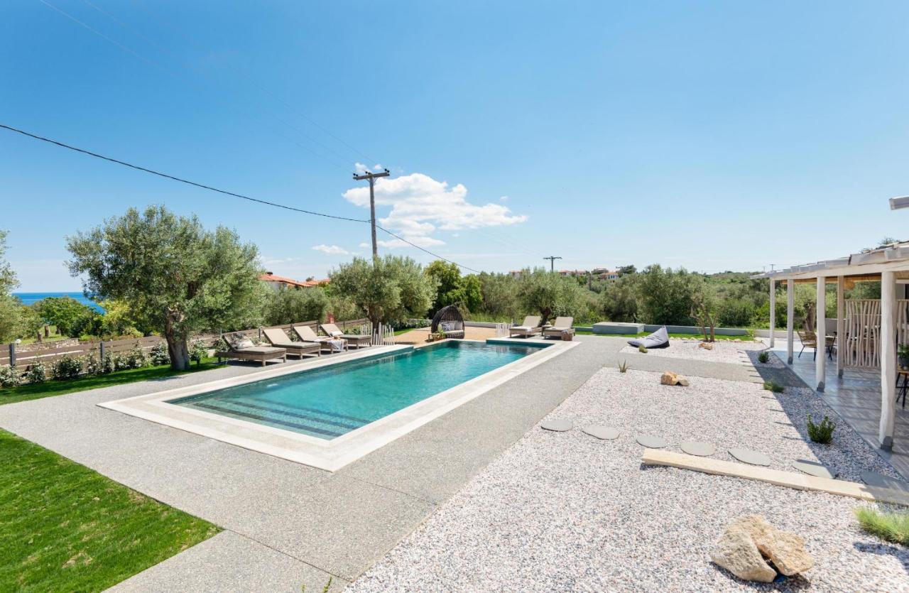 "Four Olives" Luxury Rooms, Afitos #Feelslikehome Esterno foto