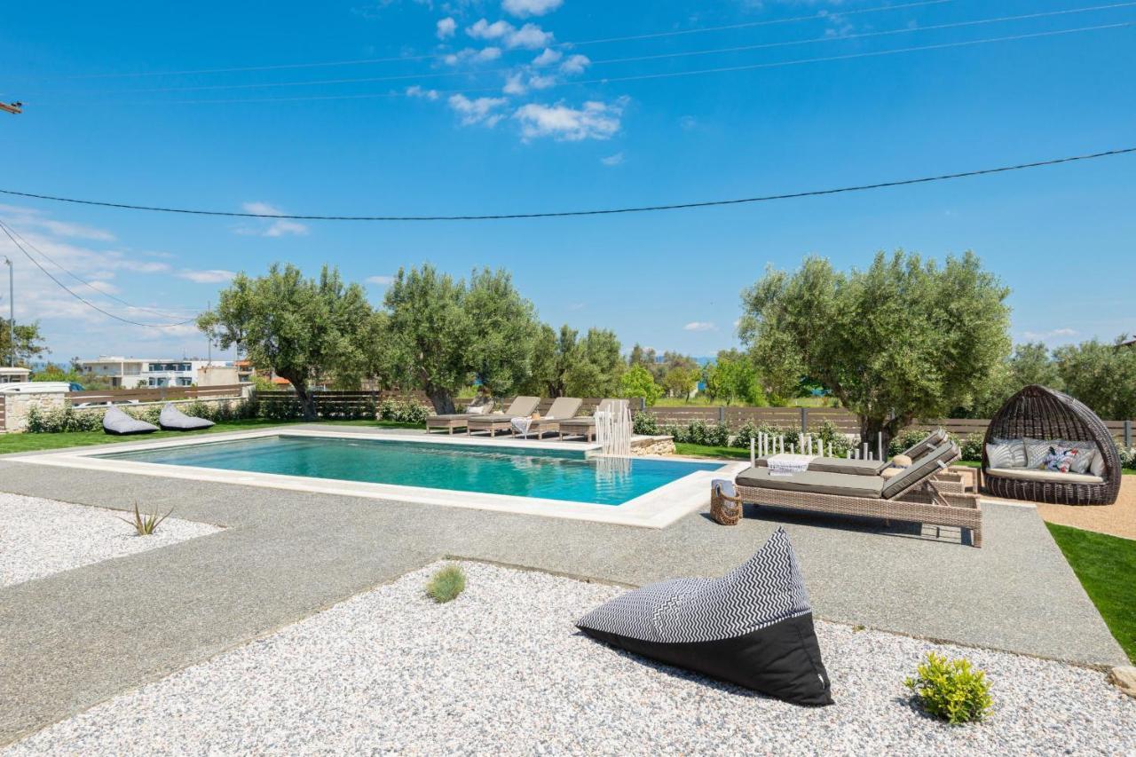 "Four Olives" Luxury Rooms, Afitos #Feelslikehome Esterno foto