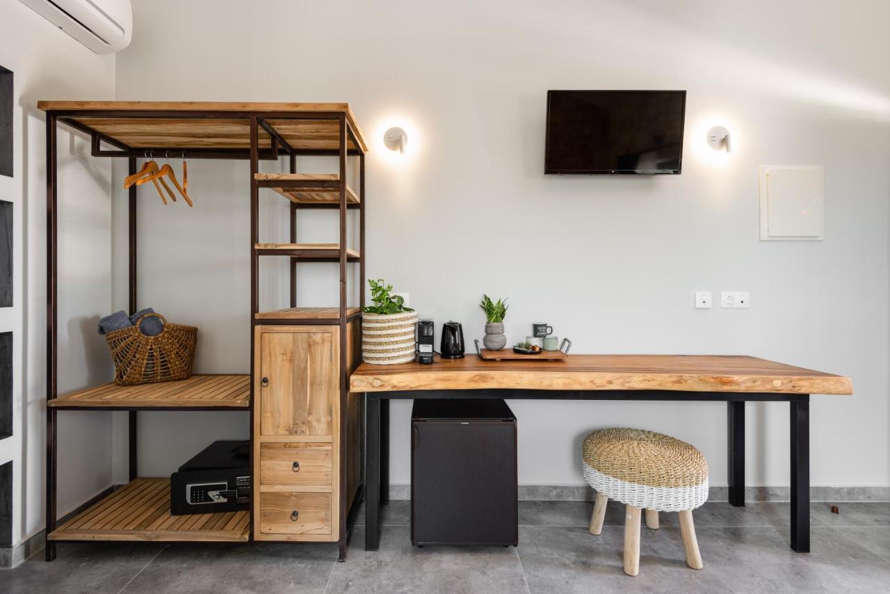 "Four Olives" Luxury Rooms, Afitos #Feelslikehome Esterno foto