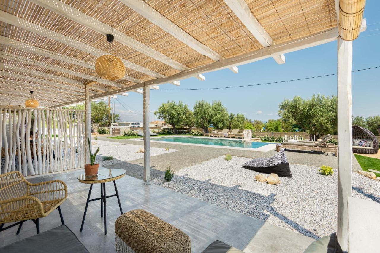 "Four Olives" Luxury Rooms, Afitos #Feelslikehome Esterno foto