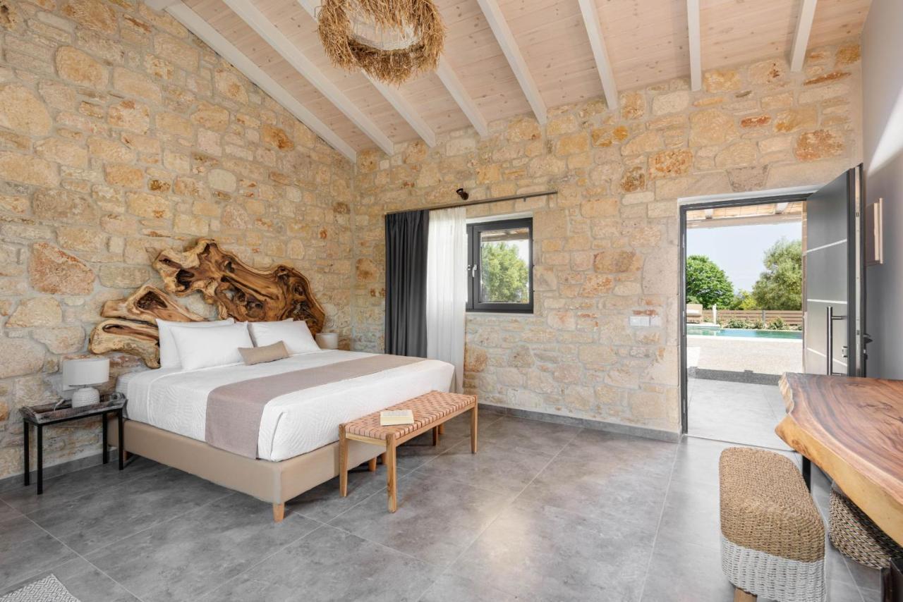 "Four Olives" Luxury Rooms, Afitos #Feelslikehome Esterno foto